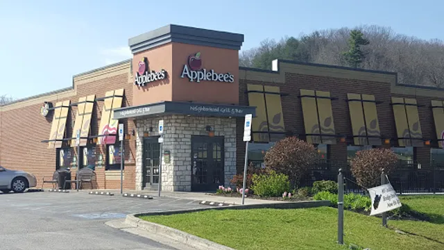 Applebee's Grill + Bar