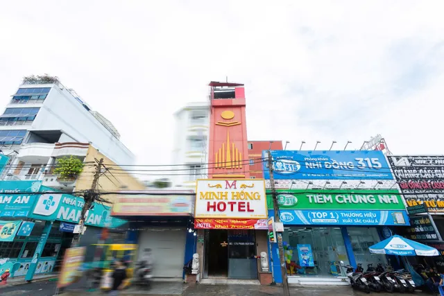 Minh Hồng Hotel