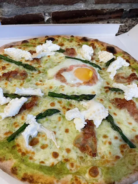 Pizza e Pasta al Canton