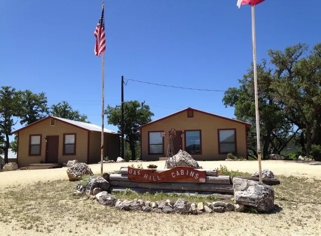 Oak Hill Cabins