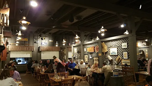 Cracker Barrel Old Country Store