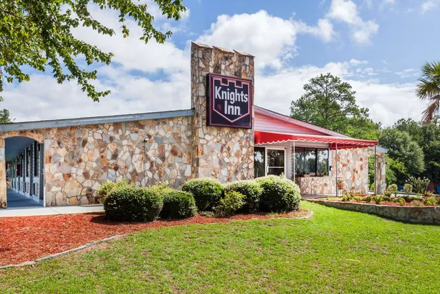 Knights Inn Columbia