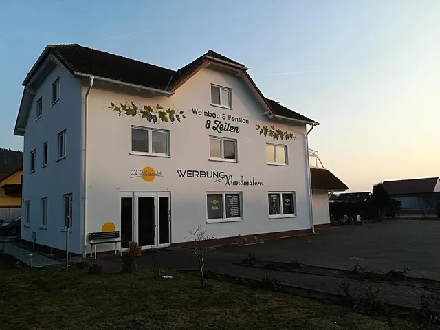 Weinbau & Pension "8Zeilen