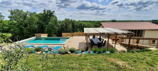 "Puech des Oliviers" | Gîte des Lillacs