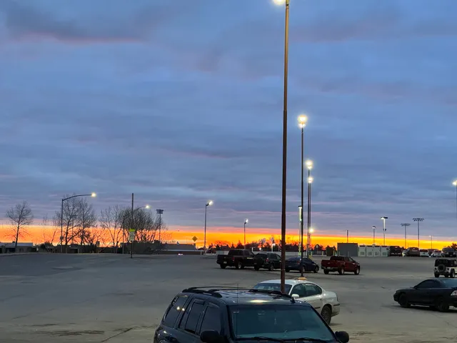 Central Square Camel Shopping Center