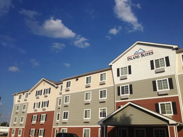 Inland Suites