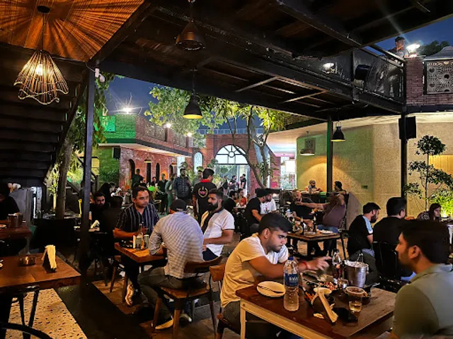 ReSet By Plan B - Sector 42