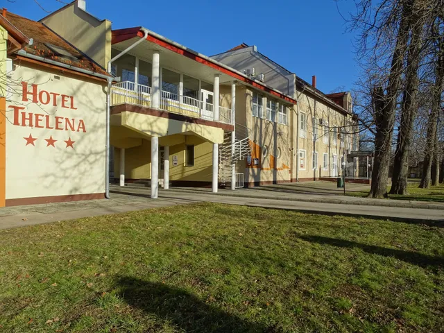 Hotel Thelena