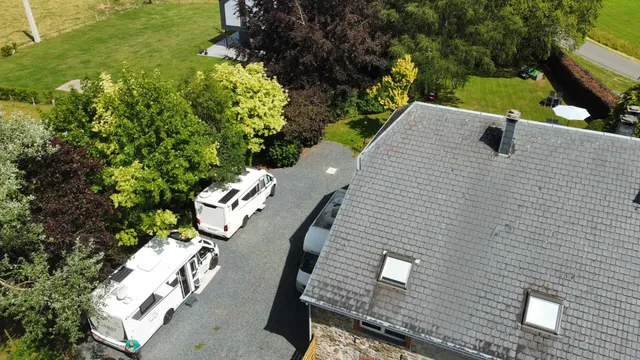 Petites-Tailles : chambre d'hôtes et aire d'accueil motorhome