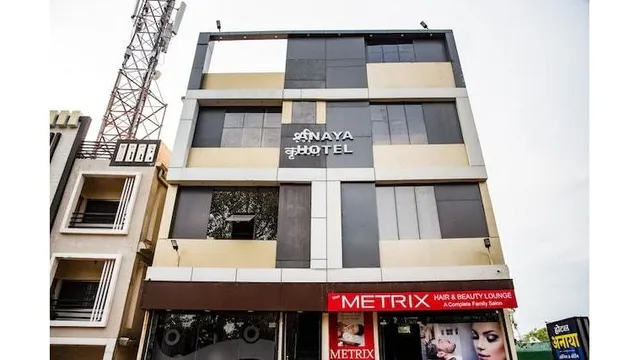 OYO 46653 Hotel Anaya