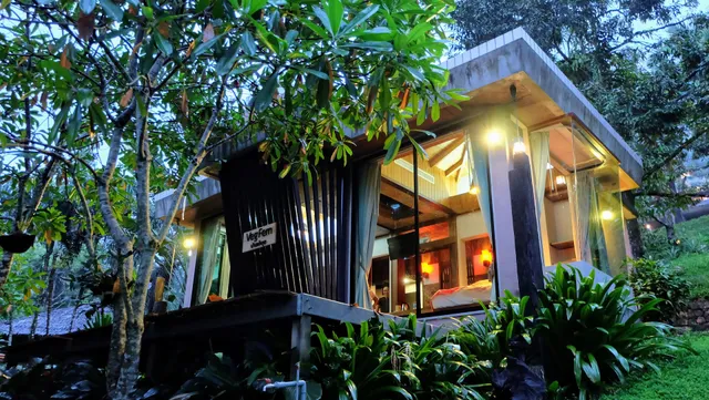 Chongko Farm Stay บ้านสวนชงโค ฟาร์มสเตย์