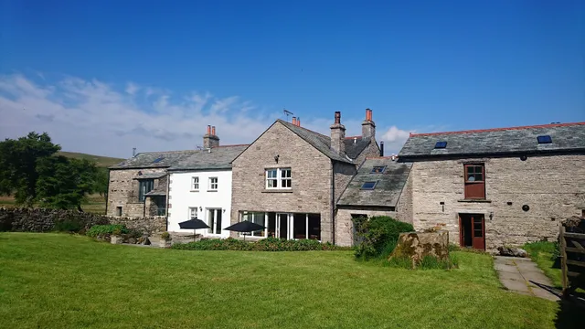 Street Farm Cottages - Luxury Group Self-Catering
