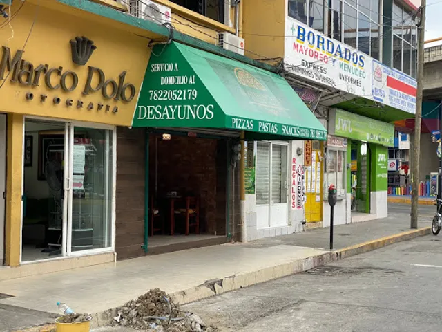 PIZZERÍA NATRUSCHCA