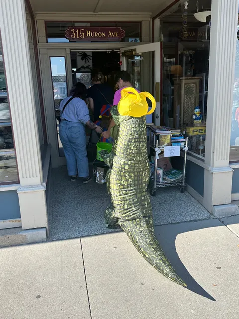 Everything Classic Antiques