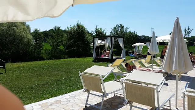 La Dinastia Restaurant