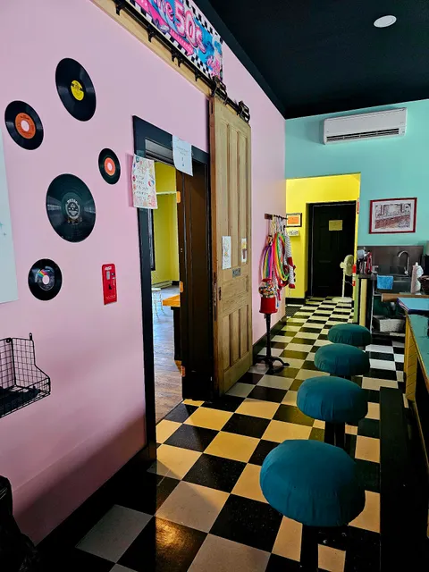 Forget me not soda shoppe