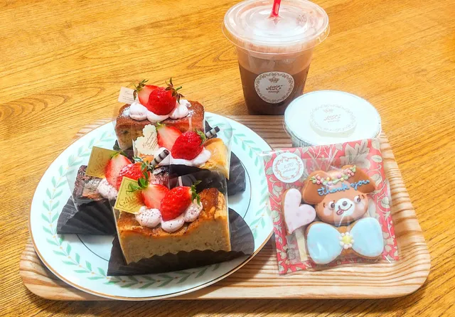 ATCyabukouji カフェと焼き菓子