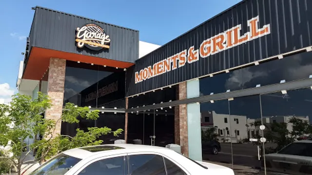 Garage - Cocina Legado