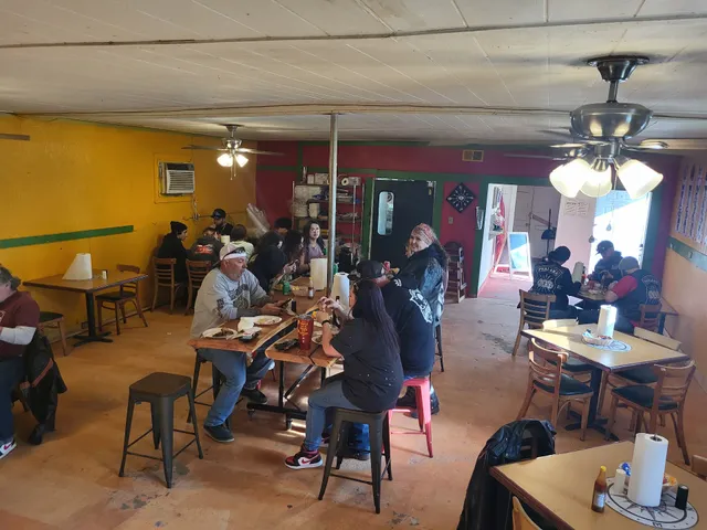 33 Degrees Restaurant & Bar