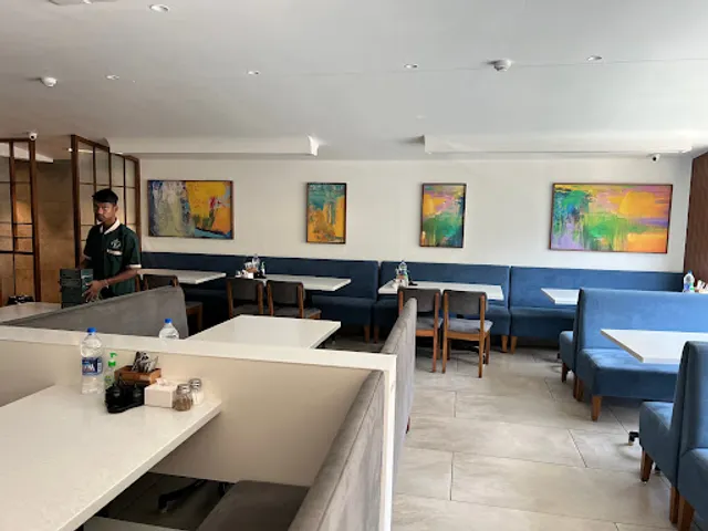 K Bhagat Tarachand, Malad West