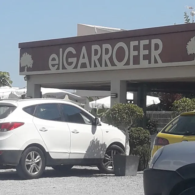Restaurante El Garrofer de la peña