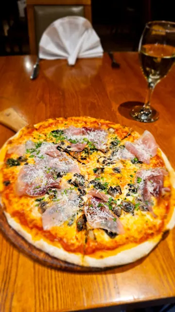 Eden Restaurant & Bar