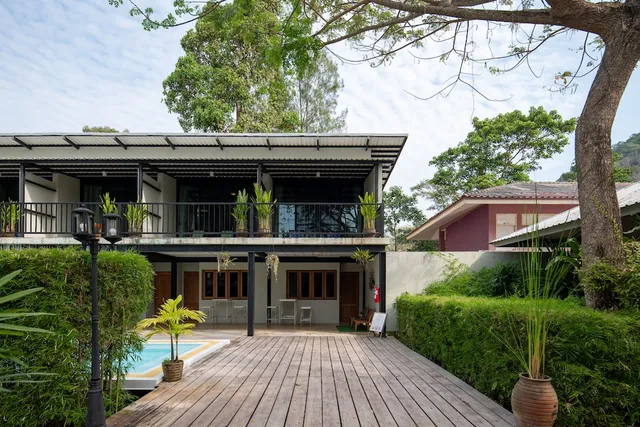 The Stage, Koh Chang