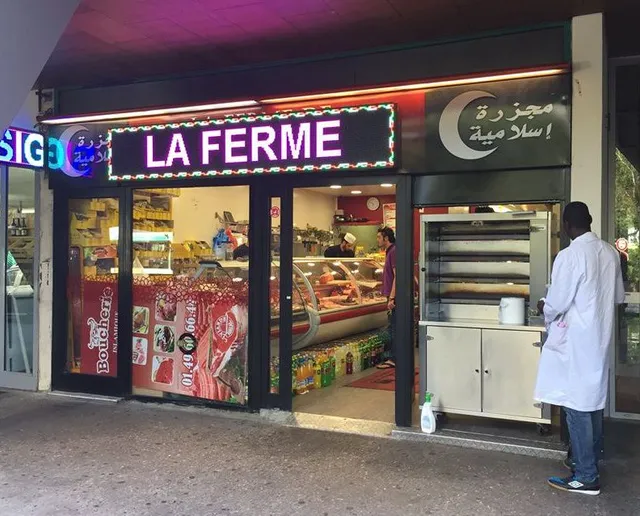LA FERME DE COURBEVOIE