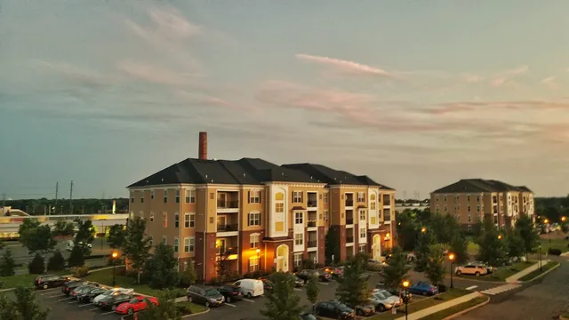 The Crossings at Hamilton Station Sales Center