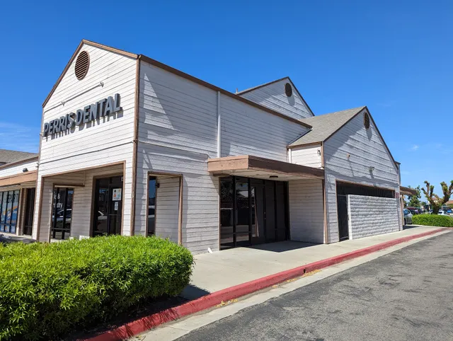 Winston Village Shopping Center