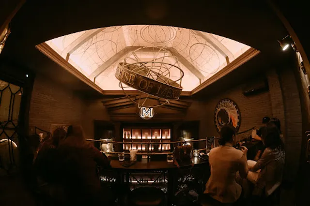 House Of Merlin - Cocktail Bar & Eatery