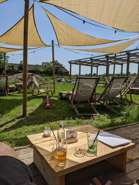 Krinkelhof - Zomerbar, pluktuin, evenementenlocatie