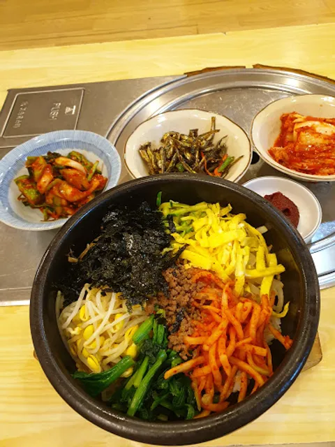 Jeonju Yu Halmeoni Bibimbap Bukchang-dong Main