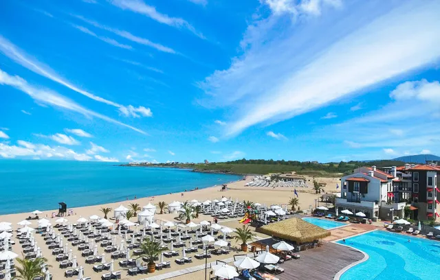 OASIS RESORT LOZENETS