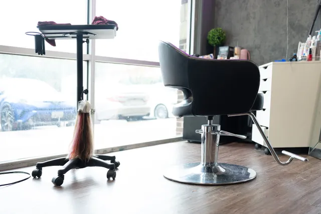 Phenix Salon Suites at Walden Park (Lakeline Mall)