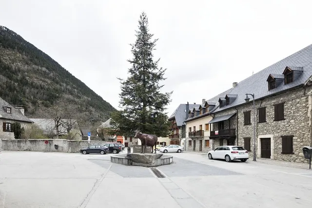 Arties Luxury Apartments