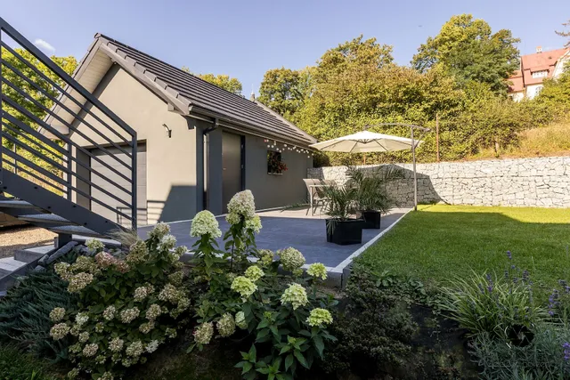 Malinowe Pokoje Gościnne