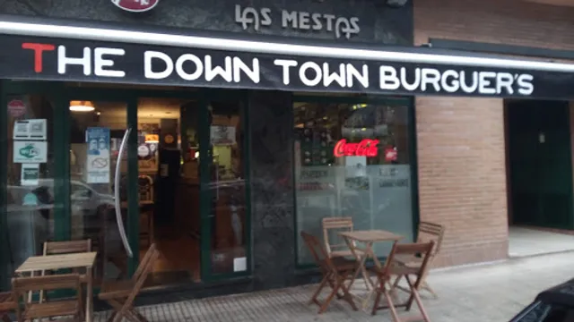 The Down Town Burger- cafetería Las Mestas