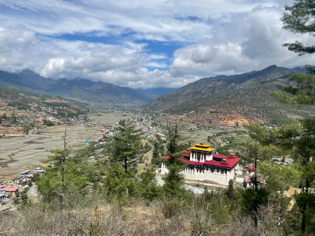 Zuri Dzong