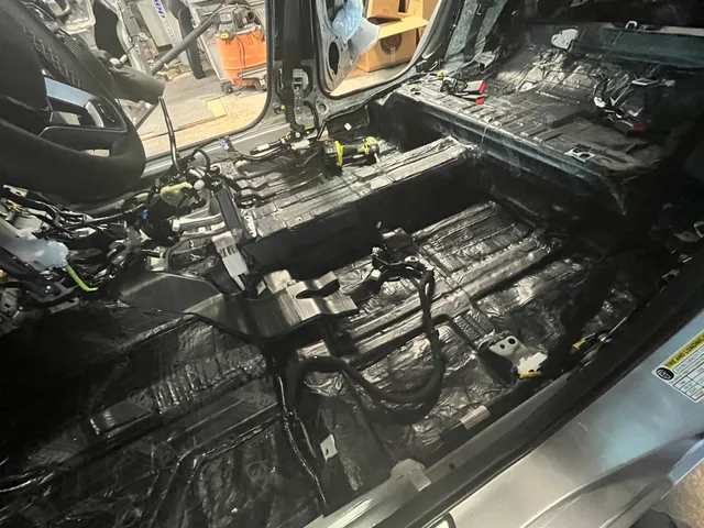 Mobile Essences Custom Car Audio