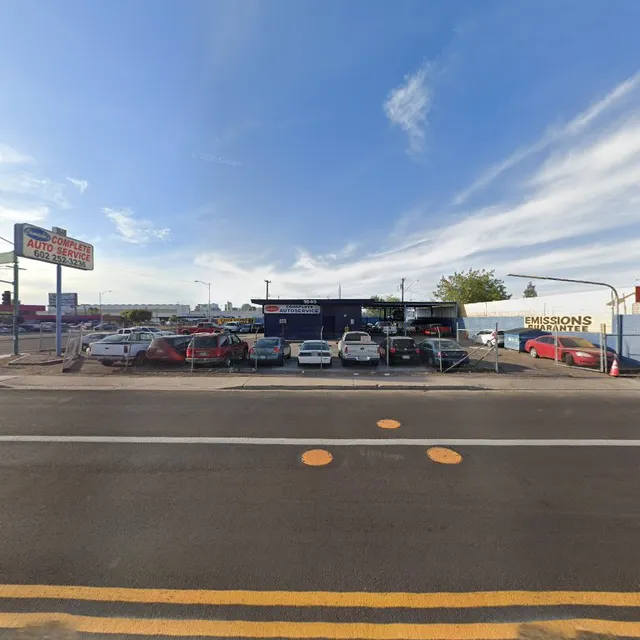 Los Arcos Bar And Dancing