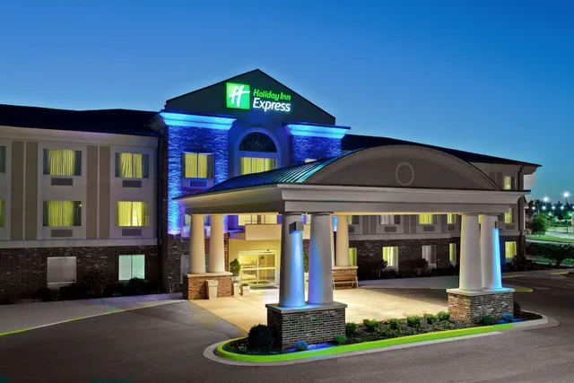 Holiday Inn Express & Suites Paragould, an IHG Hotel