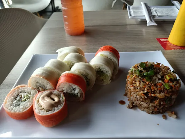 Shinko Sushi Puerta de Hierro