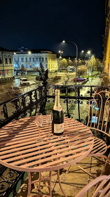 Nicole's Cozy Retreat