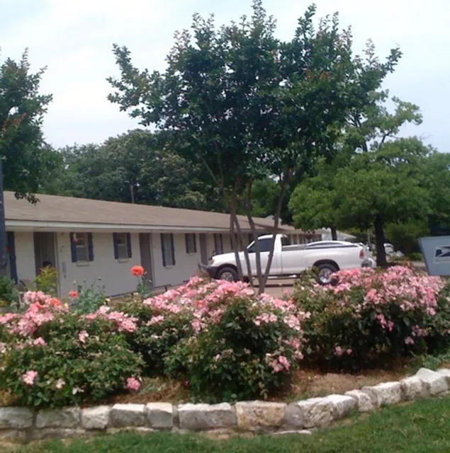 The Apartments On West Lane