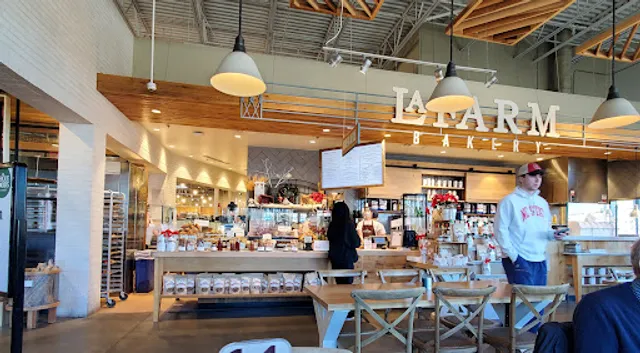La Farm Bakery
