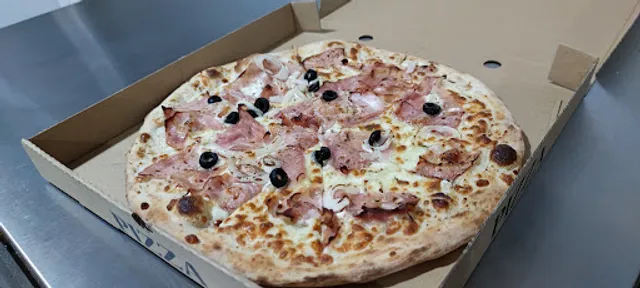 Pizza burger grill . hermanos pelao