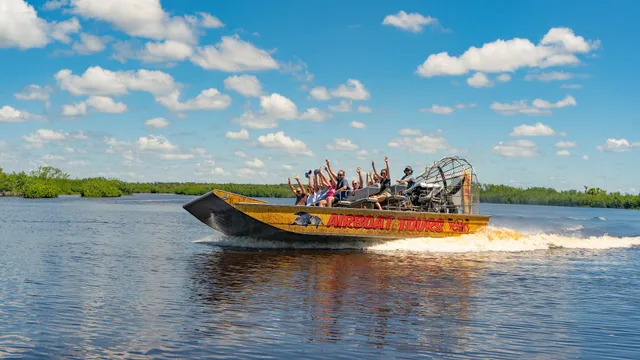 Wooten's Everglades Airboat Tours