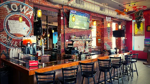 Cliff's Dive Bar & Grill