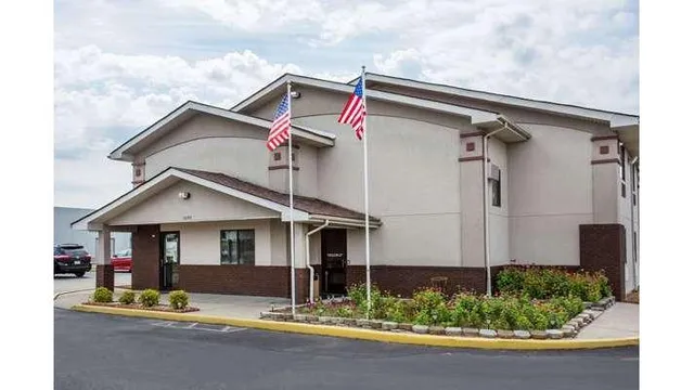 Super 8 by Wyndham Franklin